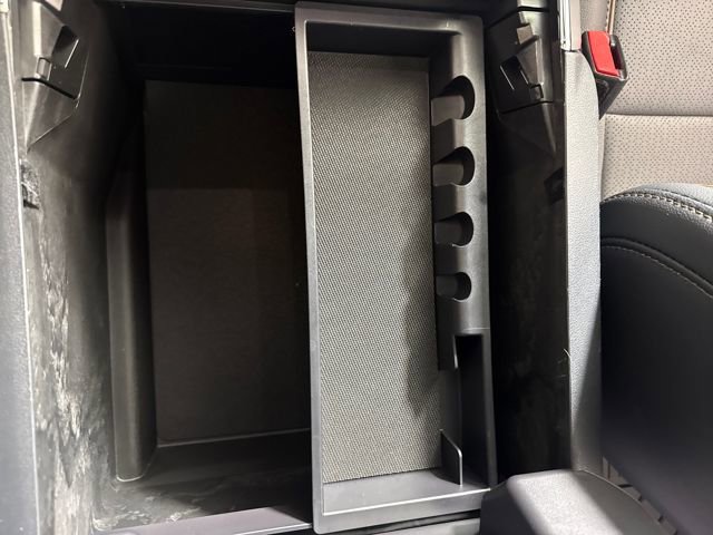 Used 2024 Ford F150 Lightning Lariat image 31