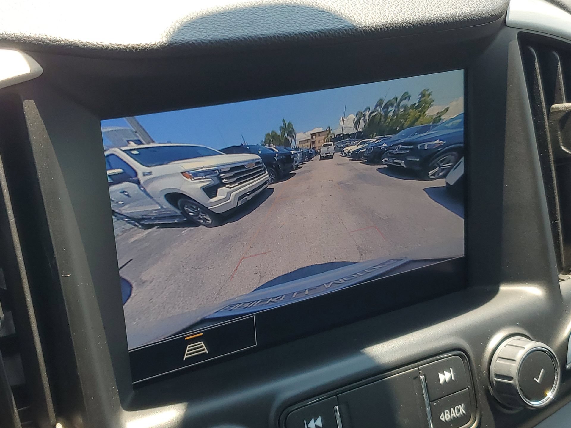 Used 2023 GMC Terrain SLT w/ LPO, Floor Liner Package FWD image 28