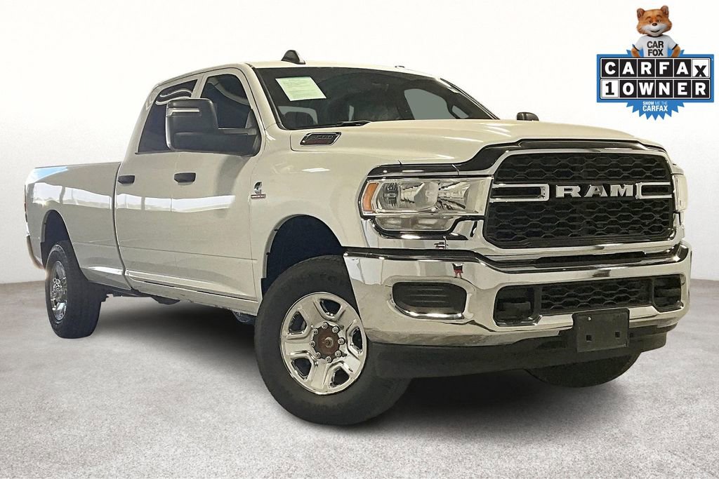 Used 2024 RAM 2500 Tradesman w/ Chrome Appearance Group