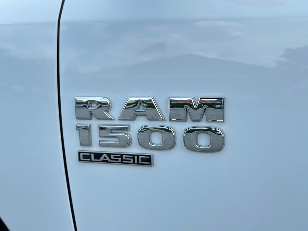 Used 2021 RAM 1500 Classic SLT AWD/4WD image 37