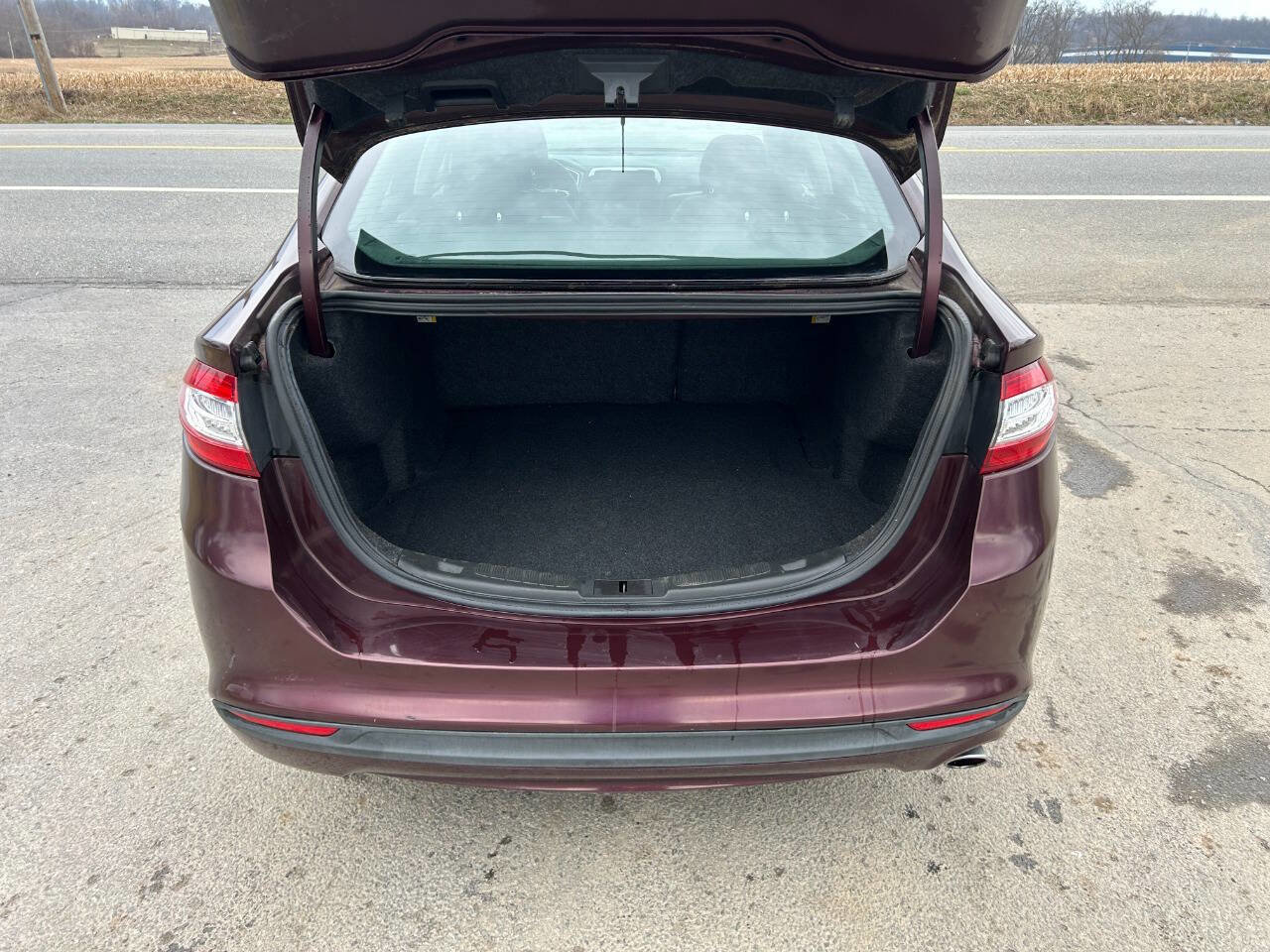 Used 2013 Ford Fusion SE image 12