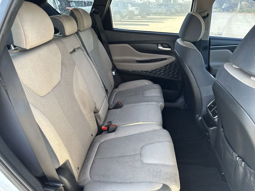 Used 2020 Hyundai Santa Fe SE w/ Cargo Package image 30