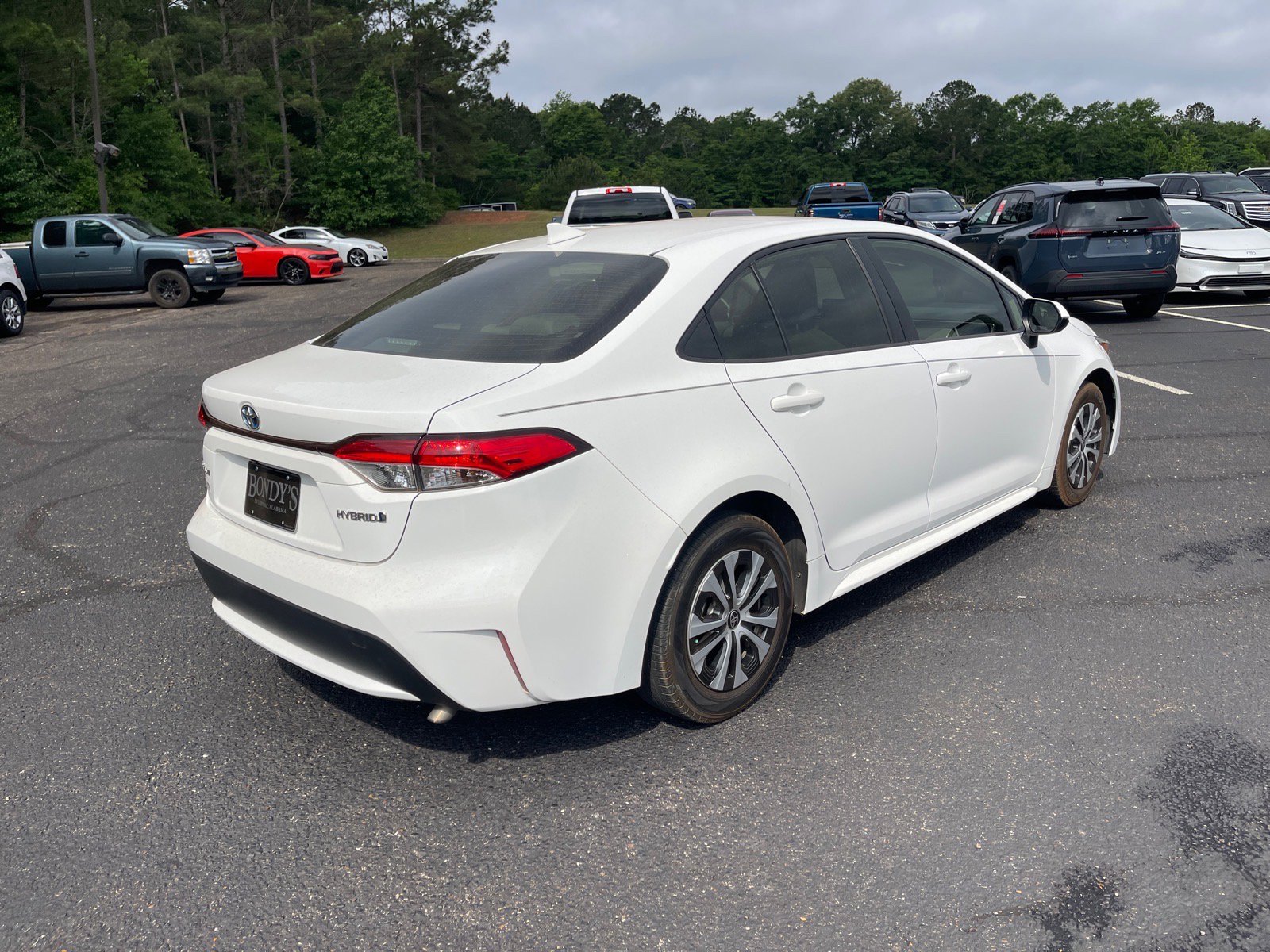 Used 2022 Toyota Corolla LE FWD image 17