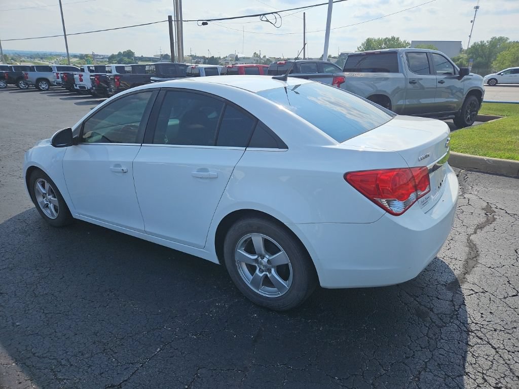 Used 2014 Chevrolet Cruze LT w/ Technology Package FWD image 8
