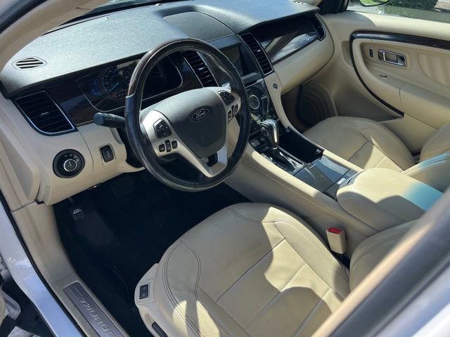 Used 2016 Ford Taurus Limited w/ Equipment Group 301A image 17
