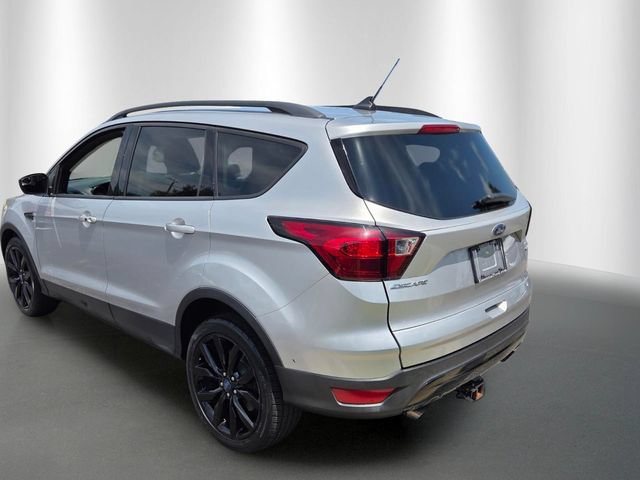 Used 2019 Ford Escape SE FWD image 3
