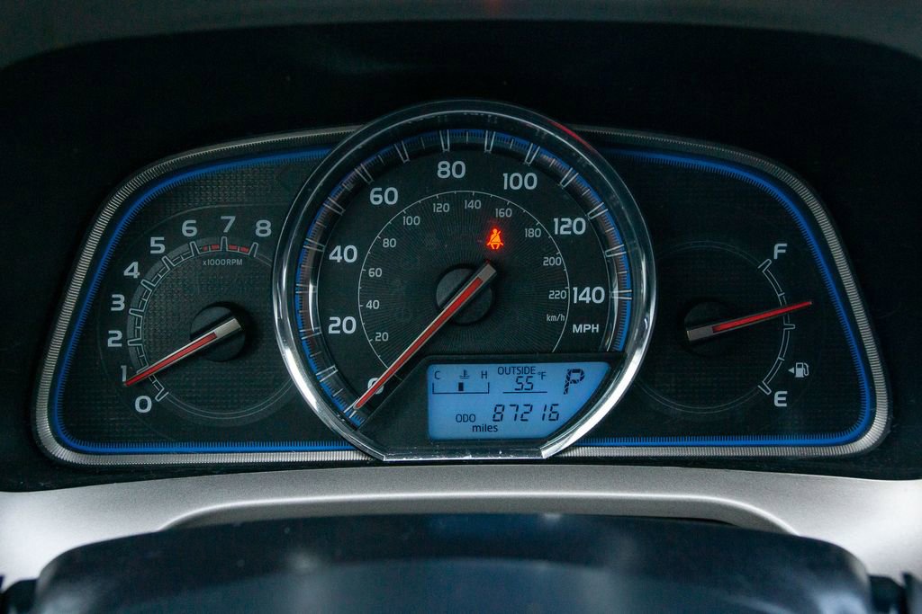 Used 2015 Toyota RAV4 Limited AWD/4WD image 3