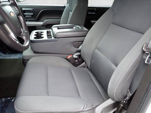 Used 2018 Chevrolet Silverado 1500 LT w/ LT Eassist Package AWD/4WD image 11