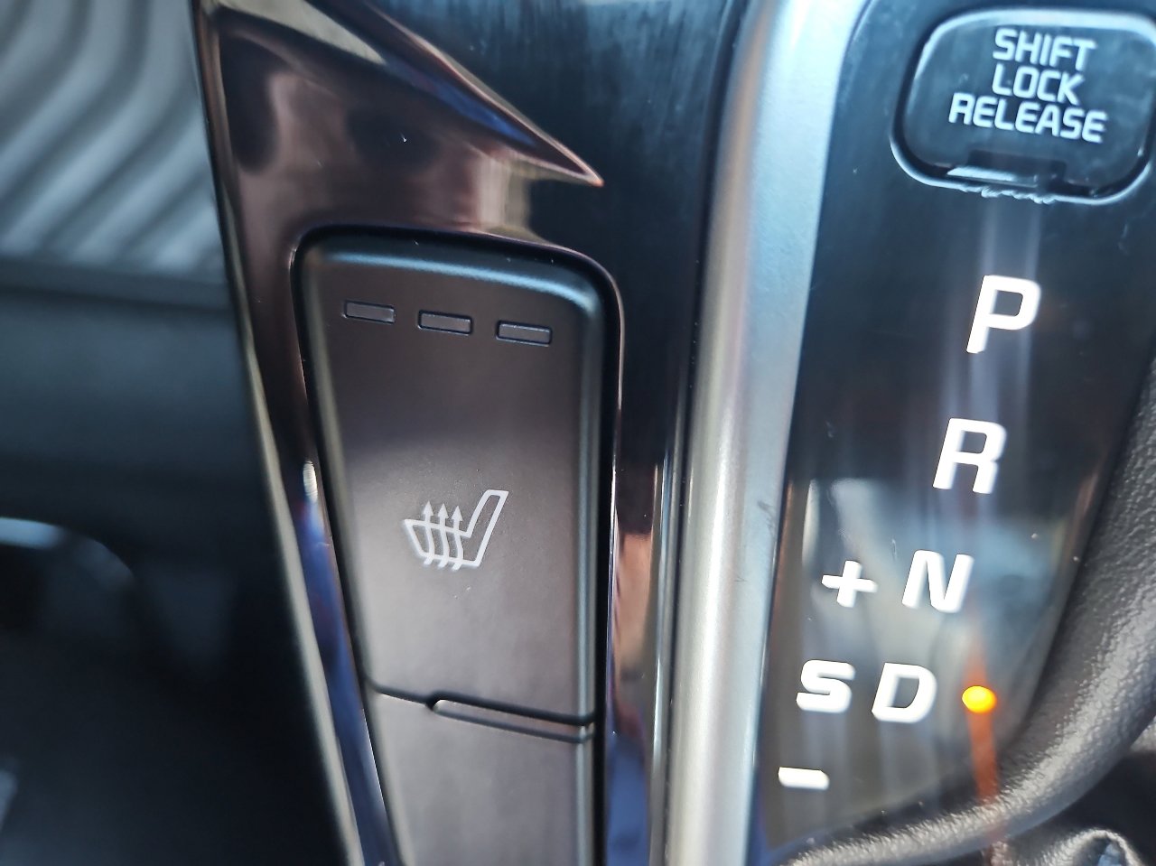 Used 2022 Kia Seltos Nightfall Edition image 34