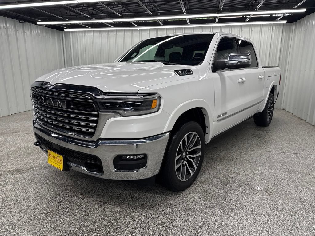 Used 2025 RAM 1500 Limited AWD/4WD image 3