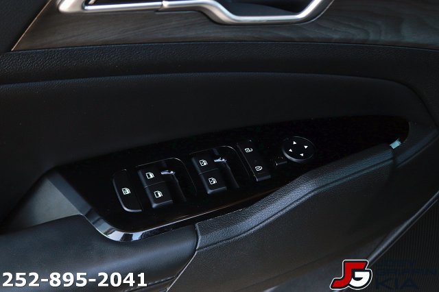 Certified 2023 Kia Sportage X-Line AWD/4WD image 13