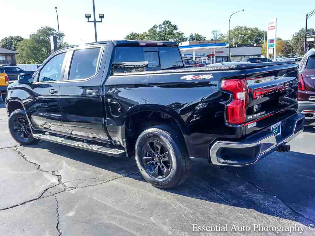 Used 2020 Chevrolet Silverado 1500 LT w/ Convenience Package AWD/4WD image 7