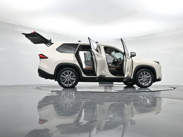 Used 2024 Toyota Grand Highlander Platinum image 55