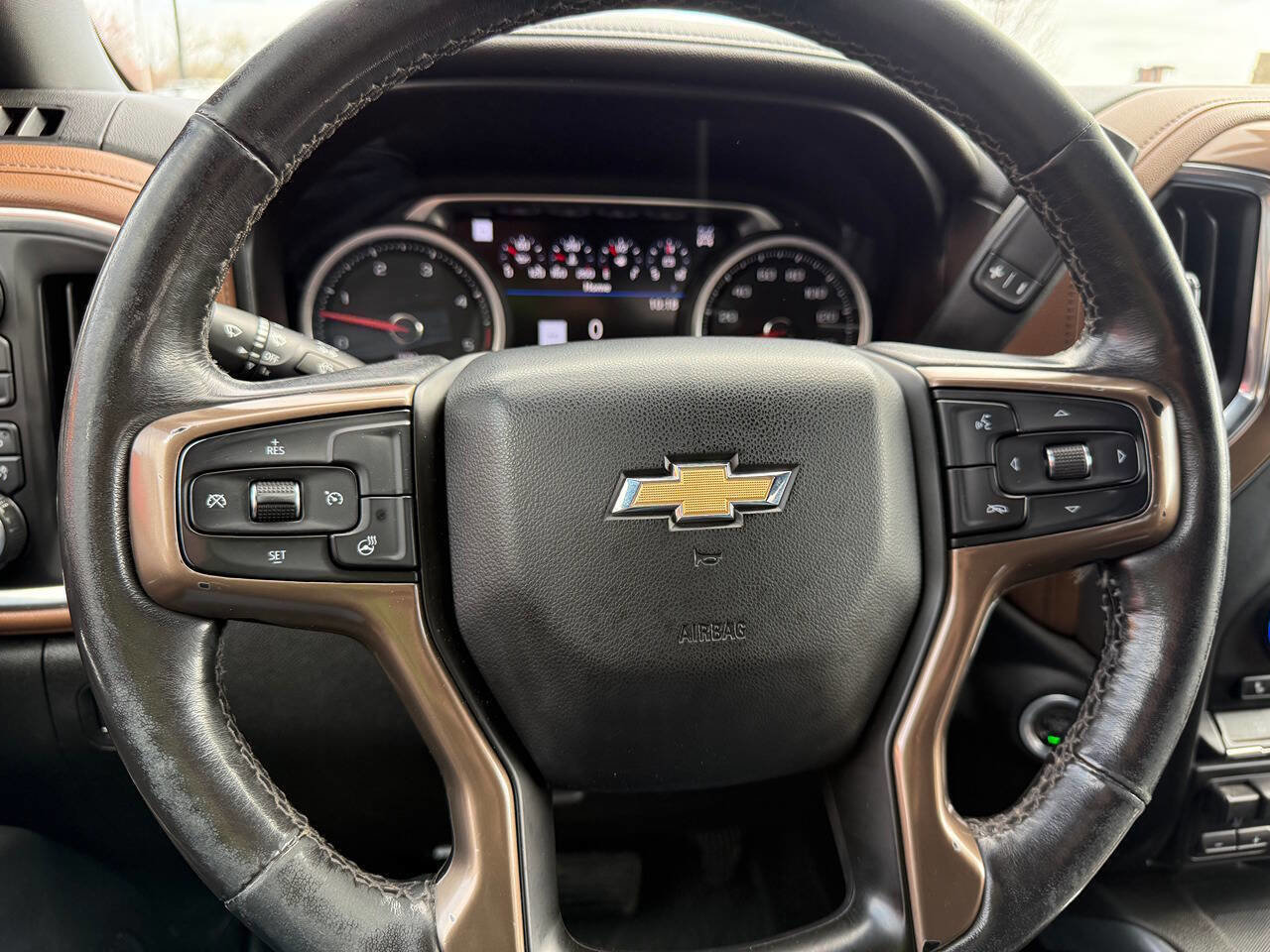 Used 2021 Chevrolet Silverado 2500 High Country AWD/4WD image 13
