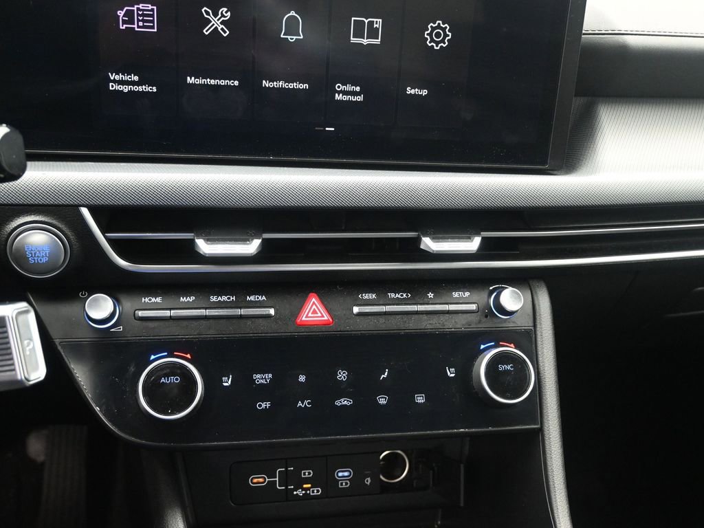 Certified 2025 Hyundai Sonata SEL image 18