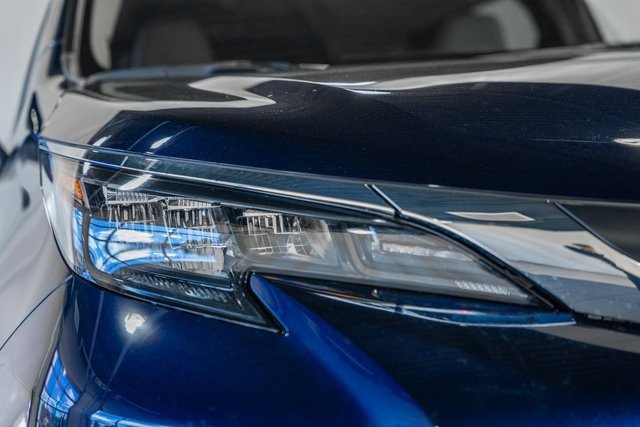 New 2026 Toyota Sienna XLE AWD/4WD image 11