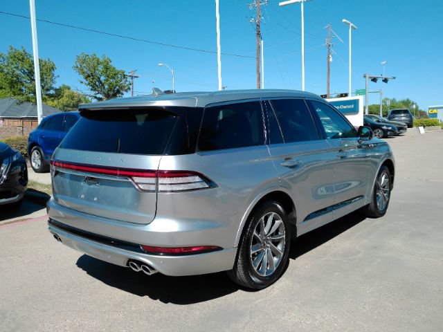 Used 2020 Lincoln Aviator Grand Touring w/ Equipment Group 301A AWD/4WD image 8