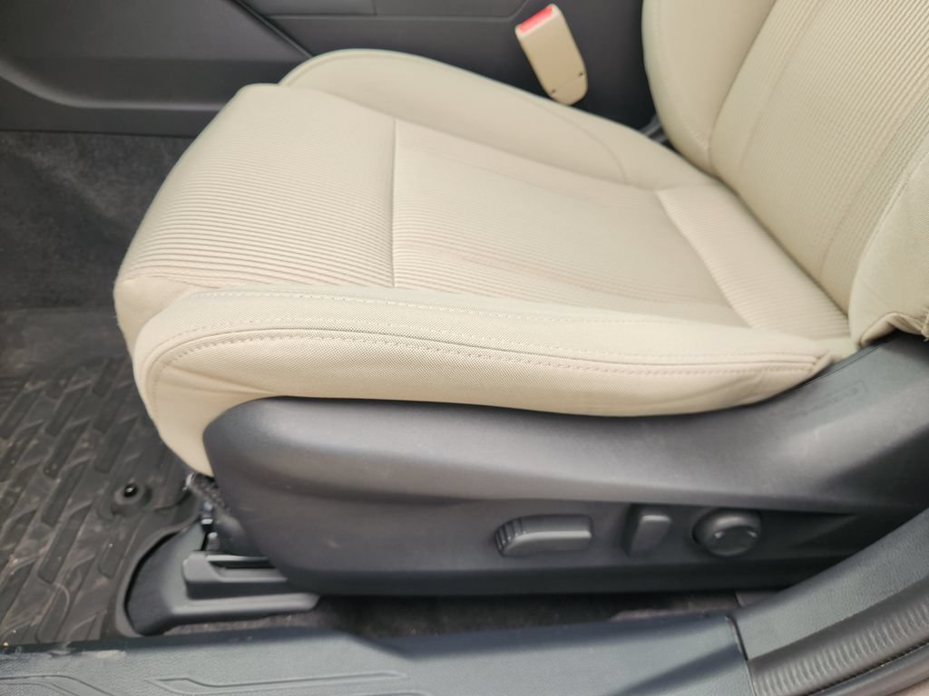 Used 2021 Subaru Legacy Premium AWD/4WD image 23
