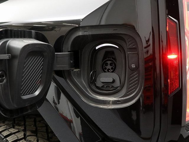 New 2024 GMC Hummer EV 2X w/ Extreme Off-Road Package AWD/4WD image 9
