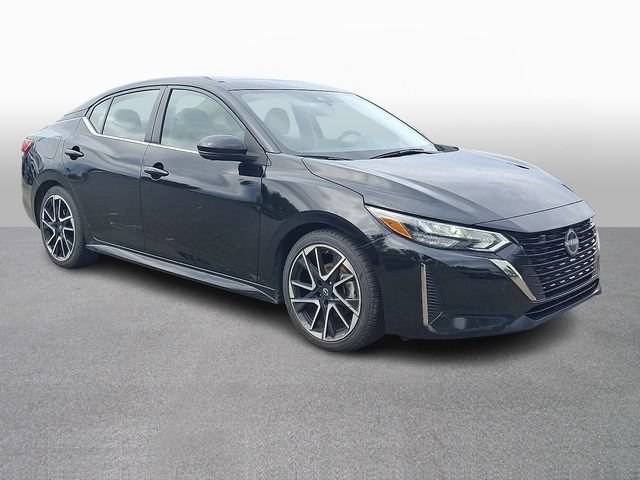 Used 2024 Nissan Sentra SR w/ SR Premium Package FWD image 3