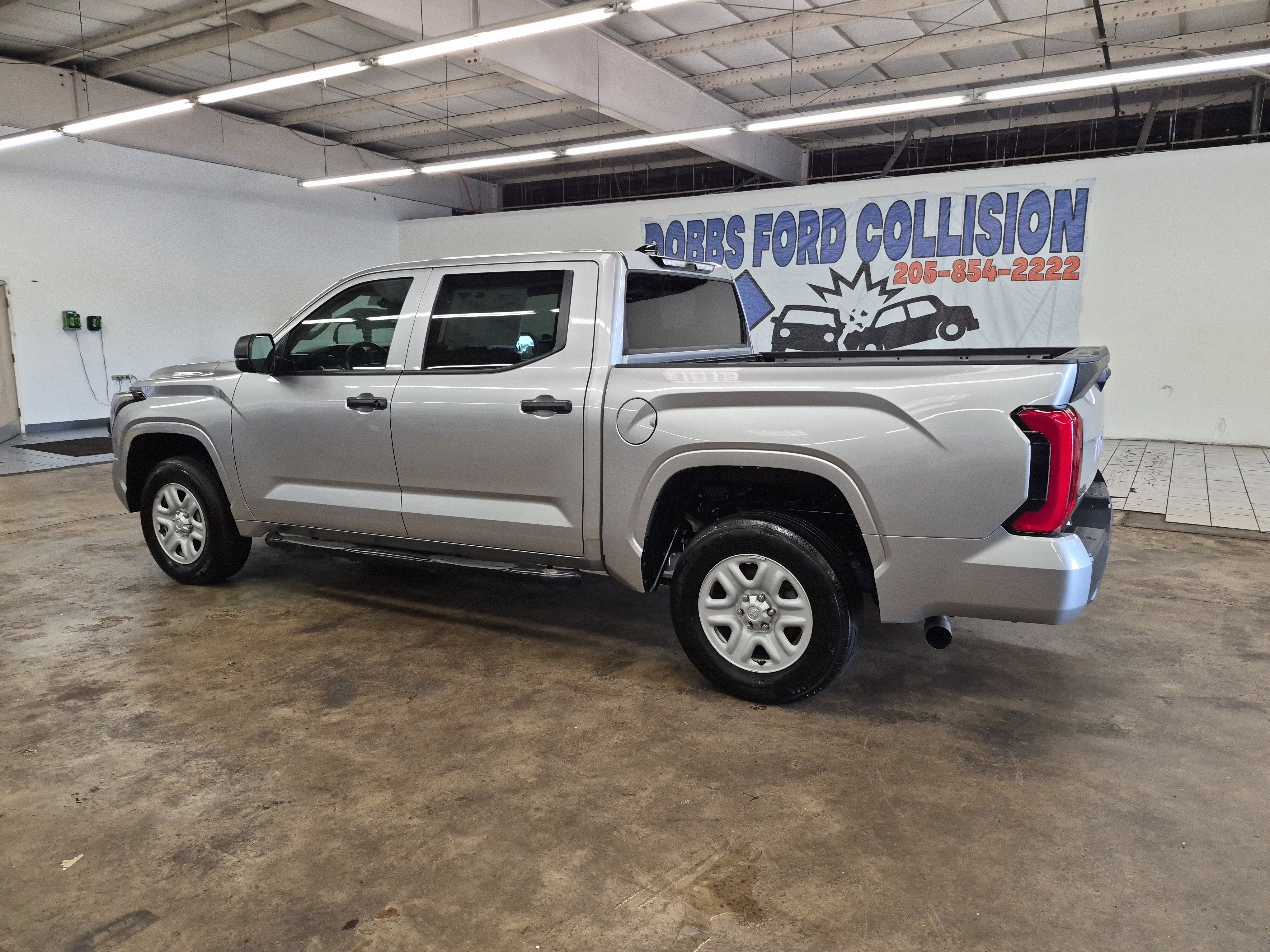 Used 2023 Toyota Tundra SR AWD/4WD image 5
