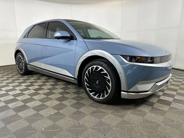 Used 2023 Hyundai Ioniq 5 Limited image 2