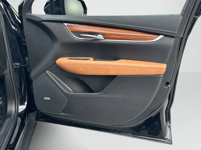 Used 2022 Cadillac XT5 Premium Luxury w/ Technology Package image 23