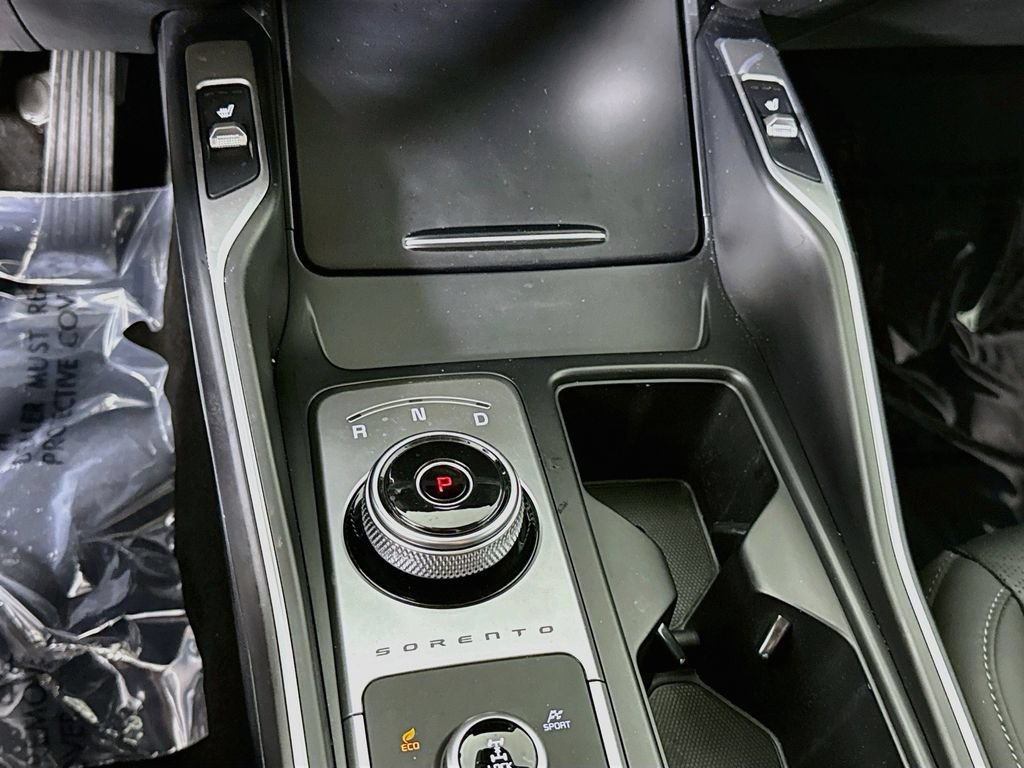 Certified 2023 Kia Sorento EX AWD/4WD image 11