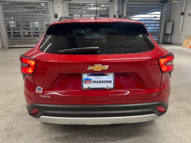 New 2026 Chevrolet Trax LT w/ Driver Confidence Package FWD image 6