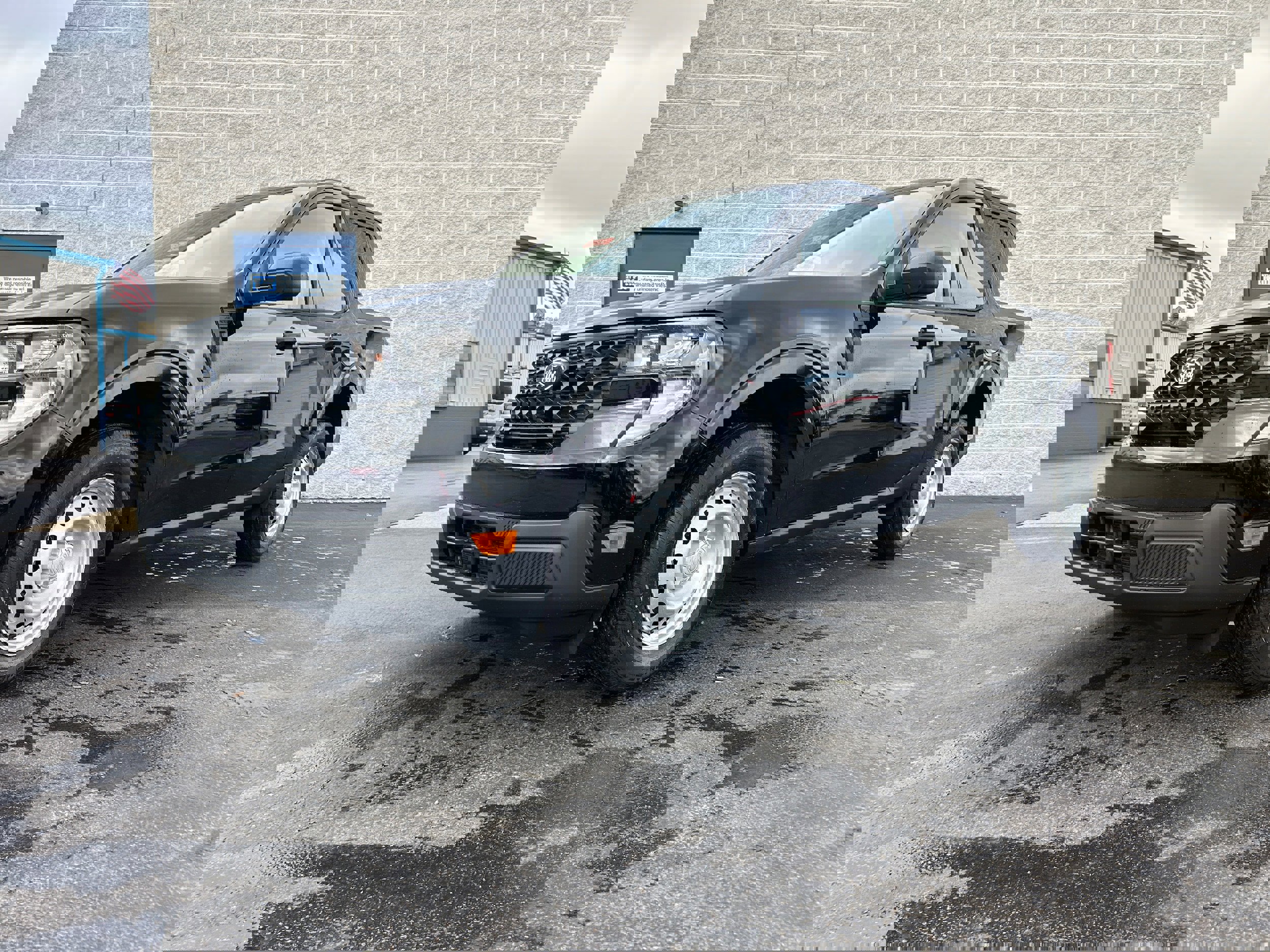 New 2025 Ford Maverick XL w/ Equipment Group 101A image 3