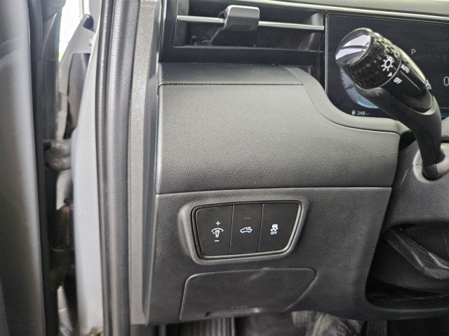 Used 2023 Hyundai Santa Cruz Night AWD/4WD image 27