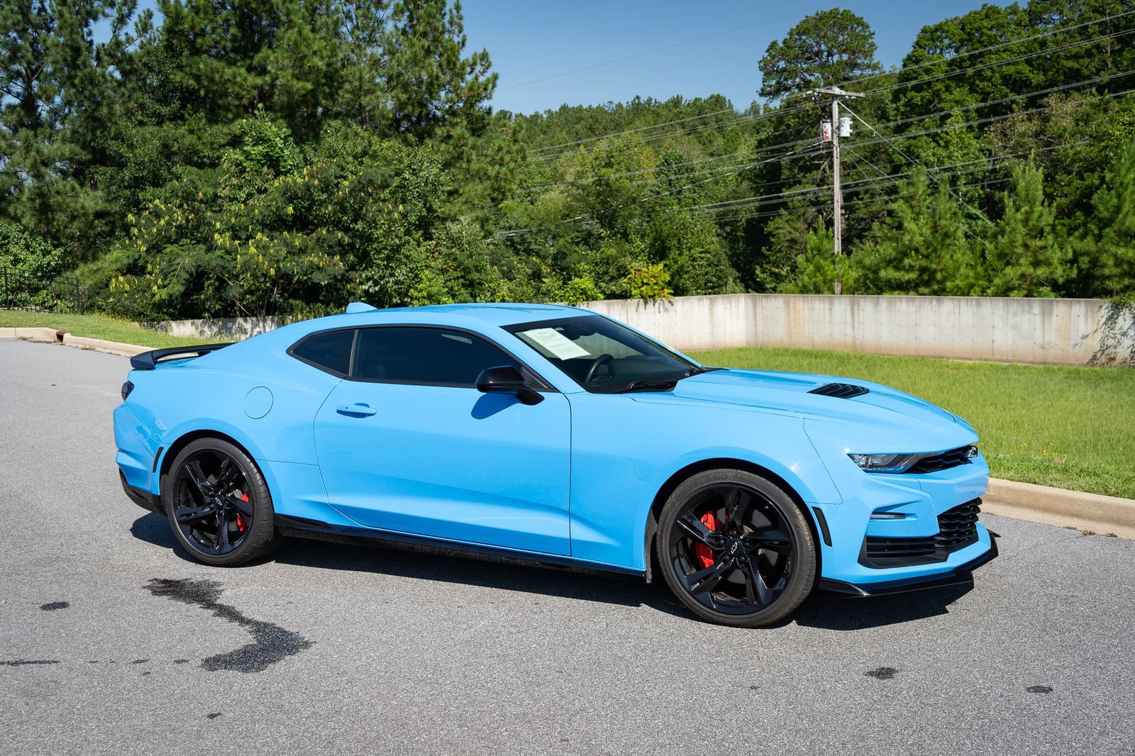 Used 2022 Chevrolet Camaro SS RWD image 24