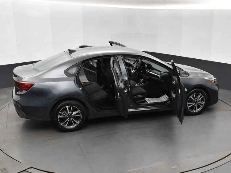 Used 2024 Kia Forte LXS FWD image 6