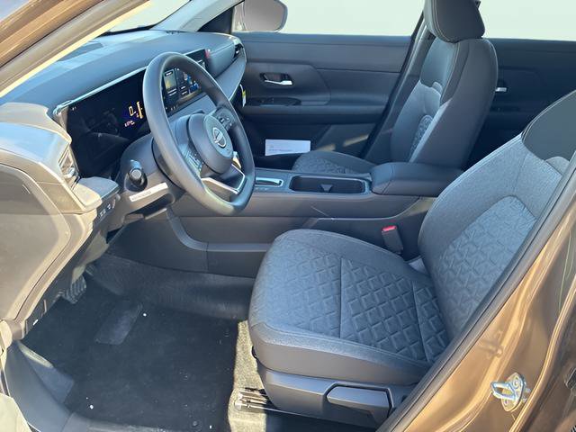 New 2026 Nissan Kicks SV w/ SV Premium Package image 11