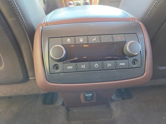 Used 2014 Buick Enclave Premium AWD/4WD image 16