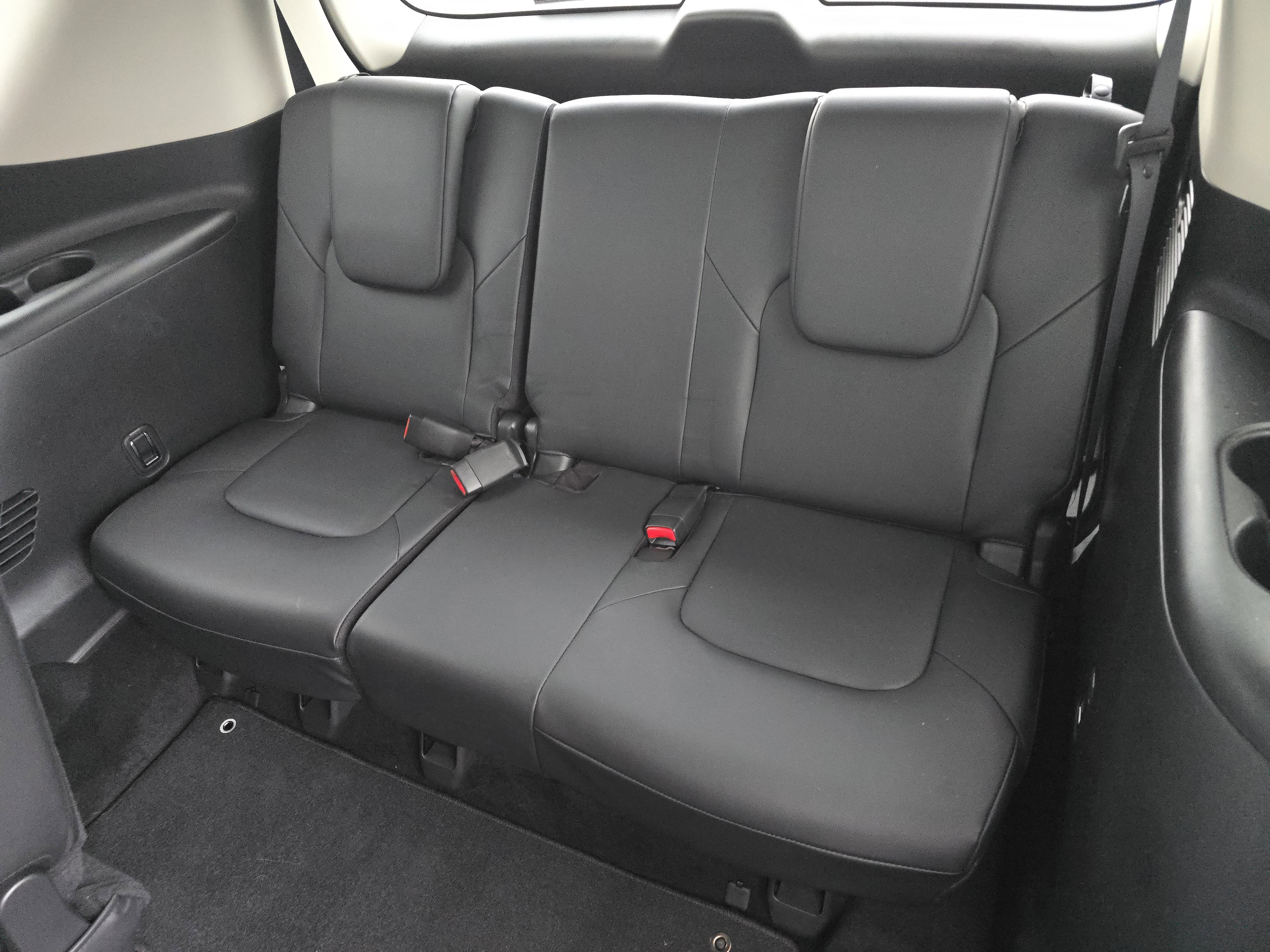 Used 2024 Nissan Armada SL w/ Cargo Package image 10