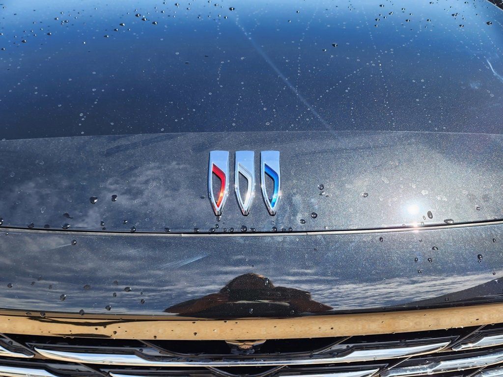 New 2025 Buick Envision Preferred image 10