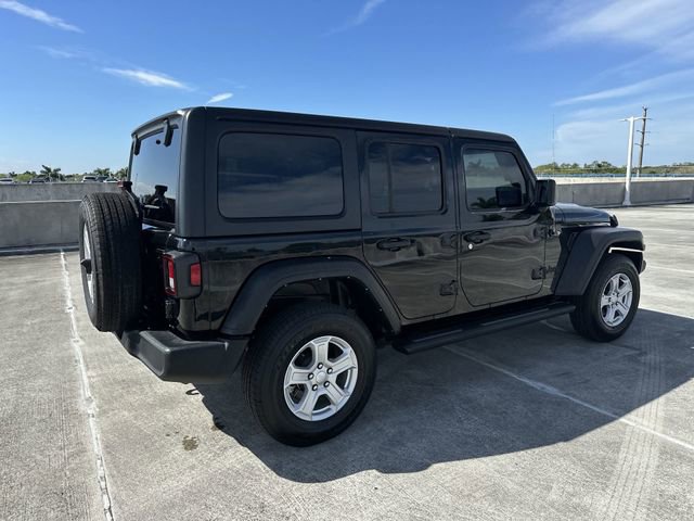 Used 2022 Jeep Wrangler Unlimited Sport image 32