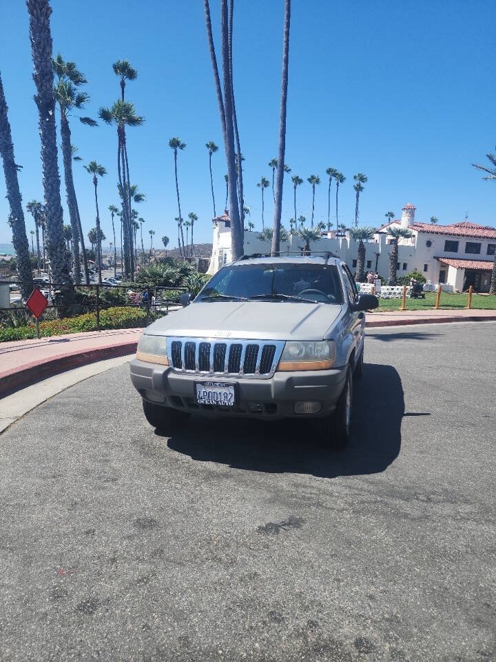 Used 2001 Jeep Grand Cherokee Laredo RWD image 2