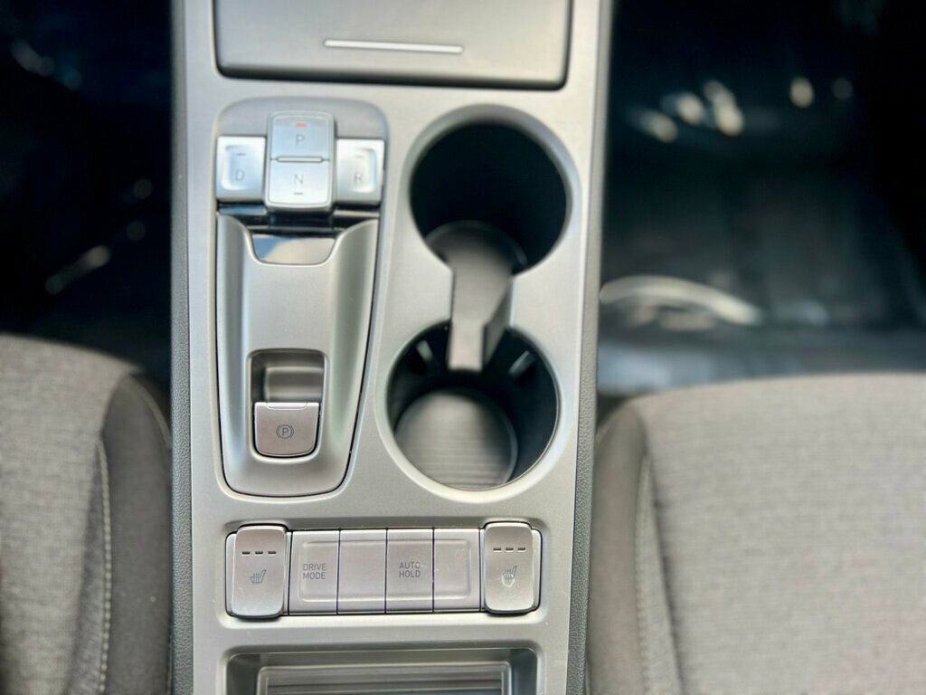 Used 2022 Hyundai Kona SEL w/ Convenience Package FWD image 25