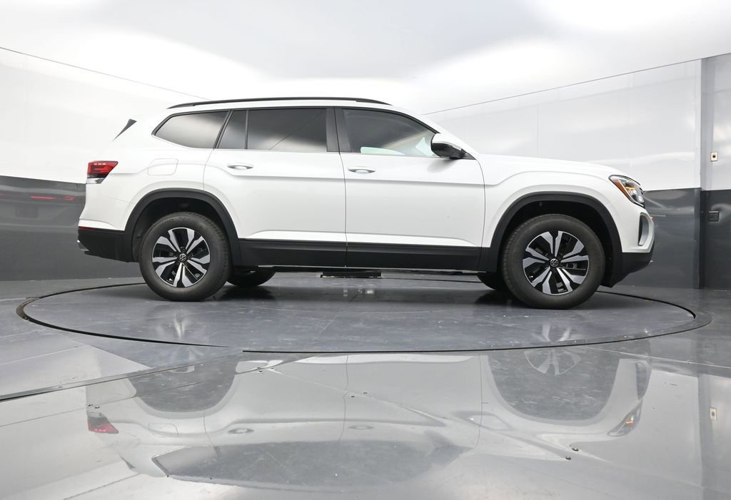 New 2026 Volkswagen Atlas SE image 28