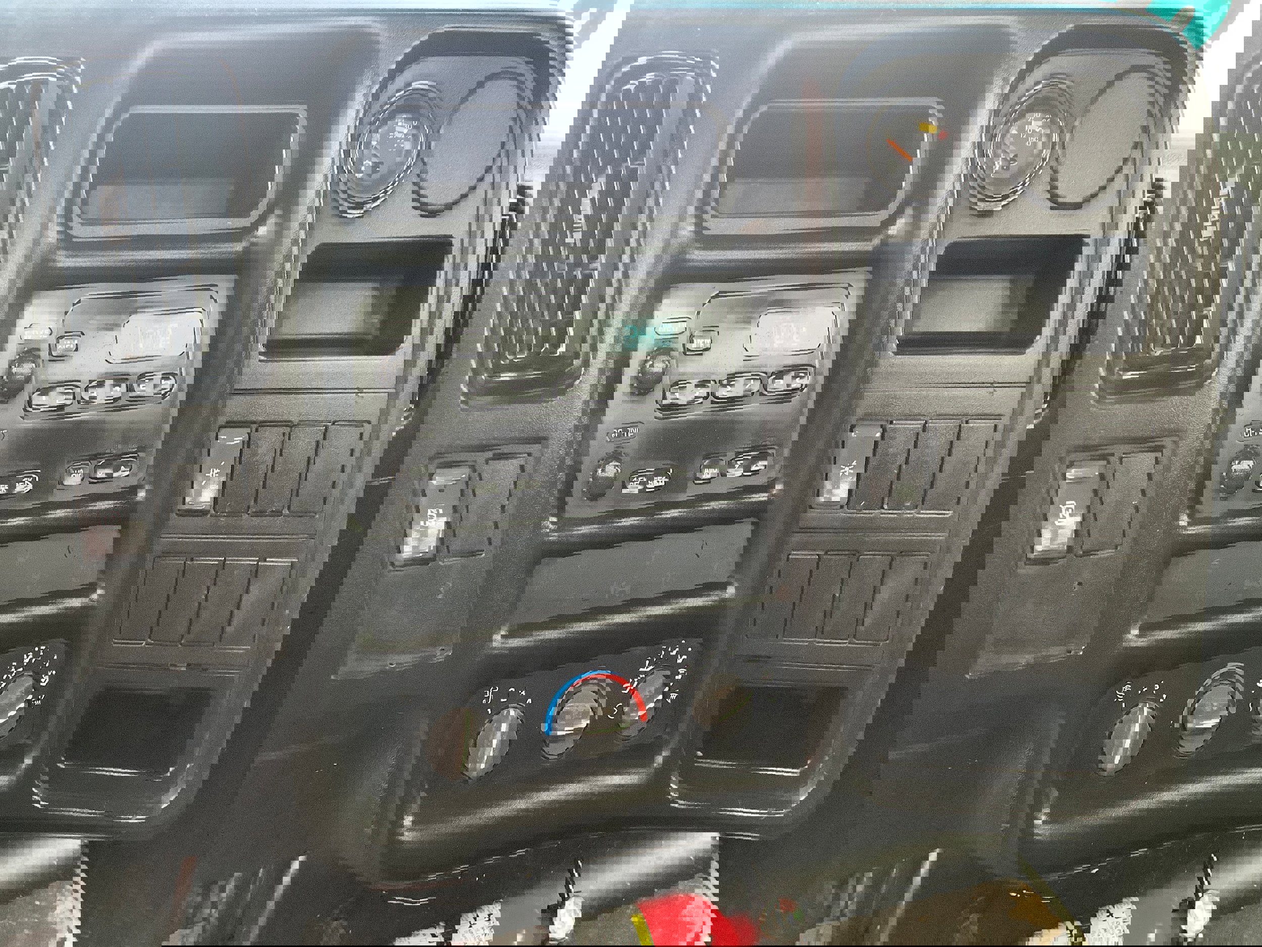 Used 2003 Chevrolet Kodiak C4500 2WD Regular Cab image 15