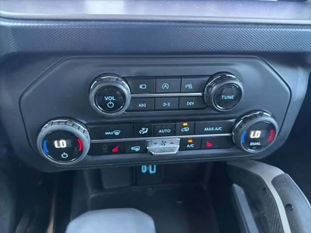 Used 2023 Ford Bronco Outer Banks AWD/4WD image 21