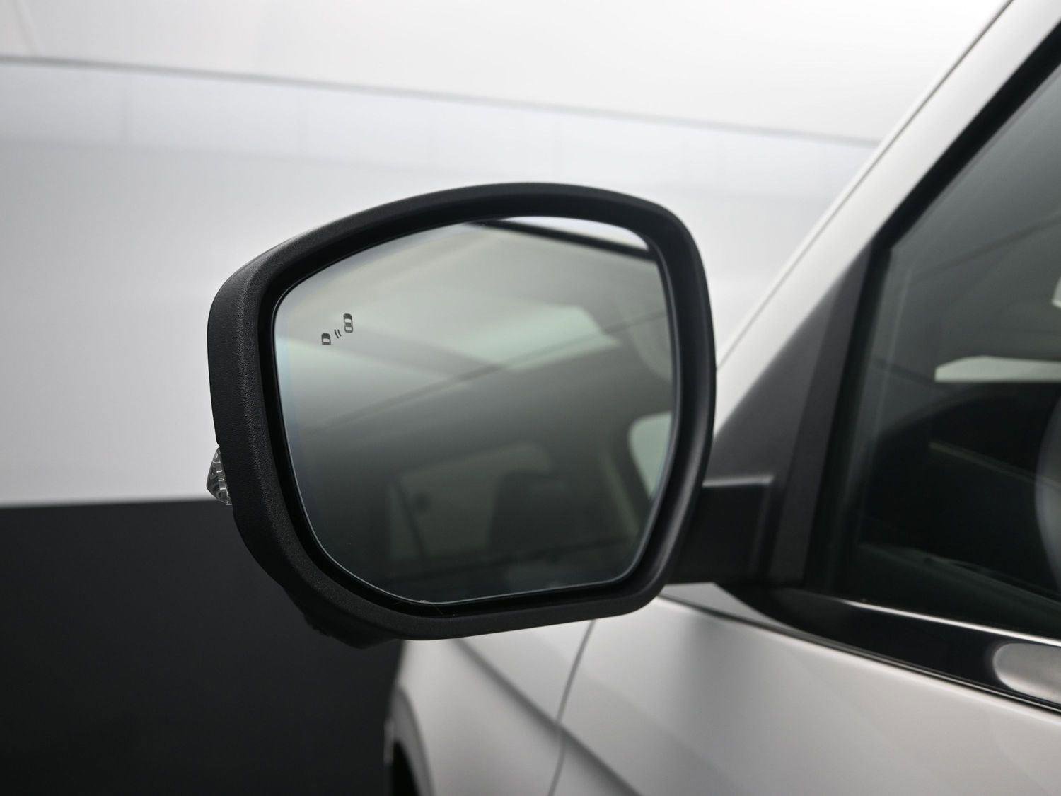 Used 2025 Ford Expedition Platinum image 22