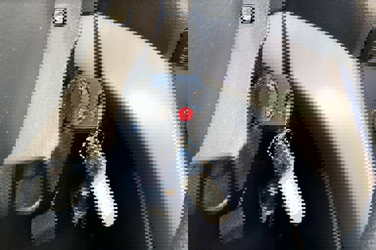 Used 2015 Ford Escape SE image 14