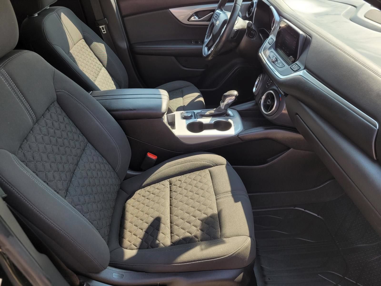 Used 2020 Chevrolet Blazer LT w/ LPO, Floor Liner Package FWD image 10
