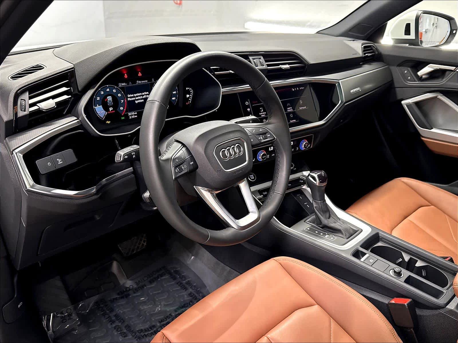 Used 2025 Audi Q3 2.0T Premium AWD/4WD image 15