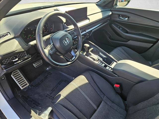 Used 2025 Honda Accord Sport image 10