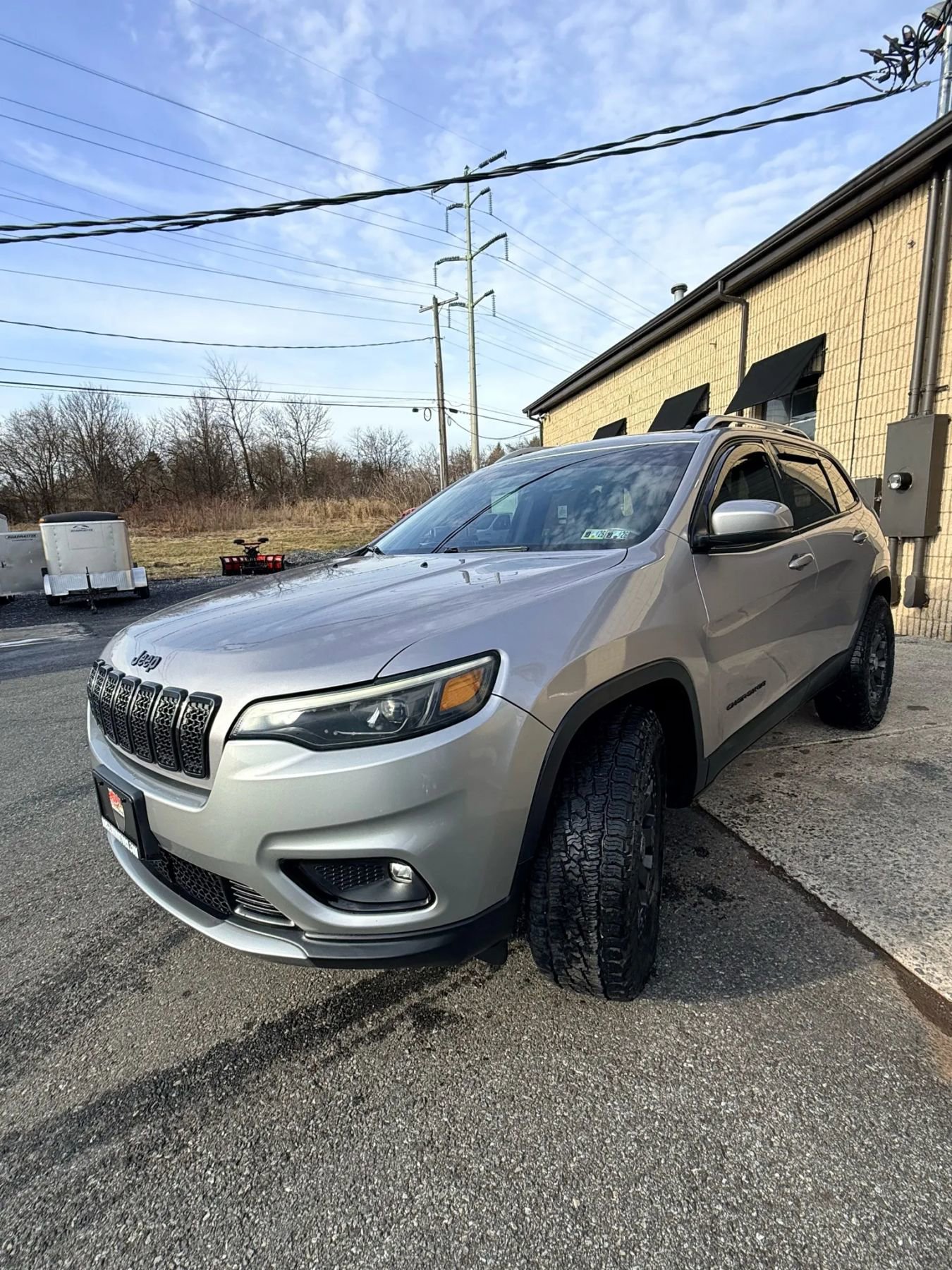 Used 2020 Jeep Cherokee Limited AWD/4WD image 7