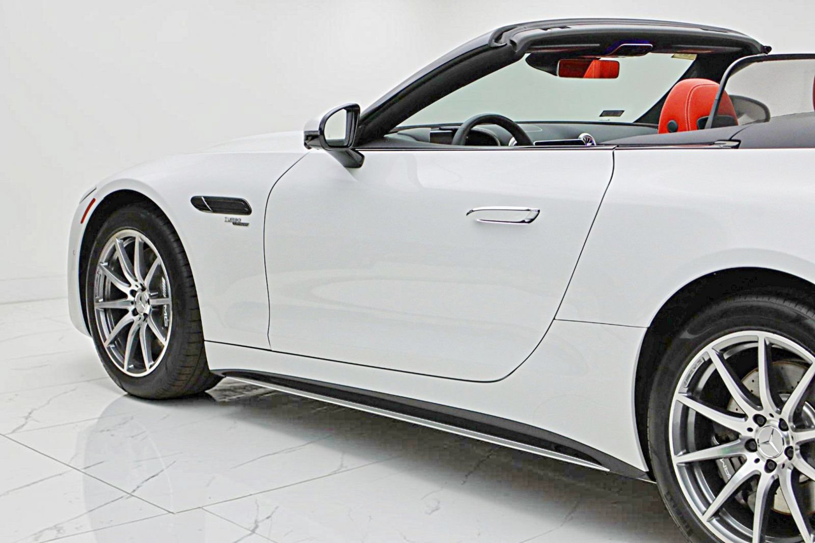 Used 2023 Mercedes-Benz SL 43 AMG image 7